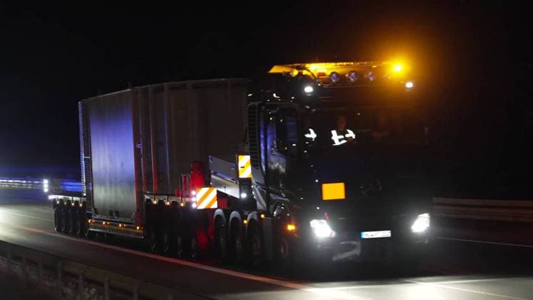 9. Castor-Transport Jülich–Ahaus erfolgreich abgeschlossen – Bilder von der A31 und der Ankunft im Zwischenlager 7aIMG: 0566966 9. Castor-Transport Jülich–Ahaus erfolgreich abgeschlossen – Bilder von der A31 und der Ankunft im ZwischenlagerNordrhein-Westfalen, Ahaus, Deutschland *** 9th Castor Transport from Jülich to Ahaus Successfully Completed – Photos from the A31 and Arrival at the Interim Storage Facility 7aIMG 0566966 9th Castor Transport from Jülich to Ahaus Successfully Completed – Photos from the A31 and Arrival at the Interim Storage Facility North Rhine-Westphalia, Ahaus, Germany Copyright: 7aktuell.dex xMarcxGruber 0566966 20260722_7a_Castor9ah_566966