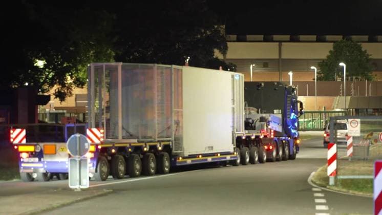 9. Castor-Transport Jülich–Ahaus erfolgreich abgeschlossen – Bilder von der A31 und der Ankunft im Zwischenlager 7aIMG: 0567110 9. Castor-Transport Jülich–Ahaus erfolgreich abgeschlossen – Bilder von der A31 und der Ankunft im ZwischenlagerNordrhein-Westfalen, Ahaus, Deutschland *** 9th Castor Transport from Jülich to Ahaus Successfully Completed – Photos from the A31 and the Arrival at the Interim Storage Facility 7aIMG 0567110 9th Castor Transport from Jülich to Ahaus Successfully Completed – Photos from the A31 and the Arrival at the Interim Storage Facility North Rhine-Westphalia, Ahaus, Germany Copyright: 7aktuell.dex xMarcxGruber 0567110 20260722_7a_Castor9ah_567110