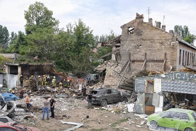 A two-storey residential building is partially destroyed by a Russian drone attack, Odesa, Ukraine, July 22, 2026. In the morning, the Russian army struck the southern port city with attack drones, killing a man and injuring two people - an 82-year-old woman and a 54-year-old man. (Photo by Nina Liashonok Ukrinform) Russian army attacks Odesa with drones, killing 1 man  Copyright: xNinaxLiashonokx