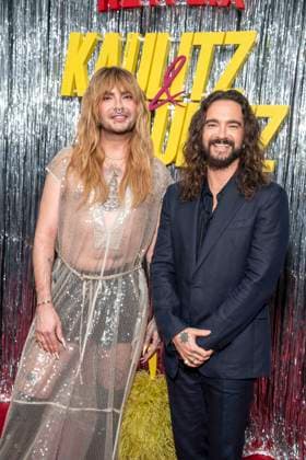 ABB KAULITZ- Bill Kaulitz und Bruder Tom Kaulitz zu Gast auf dem roten Teppich bei der Premiere von der 3. Staffel der Netflix-Serie Kaulitz und Kaulitz im Delphi Filmpalast. Berlin am 22.07.2026 Berlin Deutschland *** ABB KAULITZ: Bill Kaulitz and his brother Tom Kaulitz appeared on the red carpet at the premiere of Season 3 of the Netflix series *Kaulitz and Kaulitz* at the Delphi Filmpalast in Berlin on July 22, 2026, Berlin, Germany