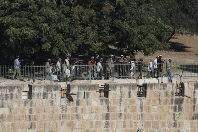 Jewish Groups raid Al-Aqsa Mosque in Jerusalem JERUSALEM - JULY 23: Groups of fanatic Jews raid the Al-Aqsa Mosque compound in East Jerusalem during events marking what they regard as the anniversary of the destruction of the Jewish temples, on July 23, 2026 in Jerusalem. The raid began in the early morning, with participants performing religious rituals at the site. Gazi Samad Anadolu Kudüs Palestinian Territory, Occupied. Editorial use only. Please get in touch for any other usage.  Copyright: x2026xAnadoluxGazixSamadx