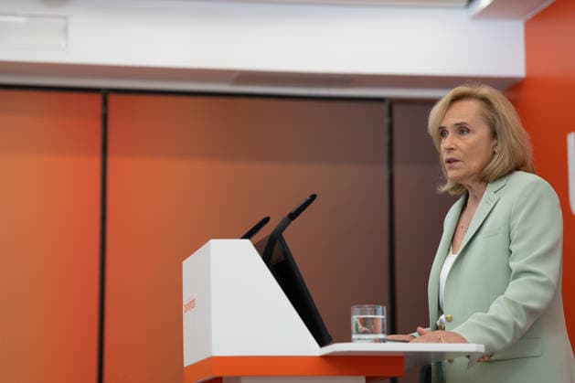 Bankinter Earns 605 Million Euros in the First Half of the Year, Up 11.7 Percent Bankinter CEO Gloria Ortiz presents the bank’s results for the first half of 2026 to the media, at Bankinter’s headquarters on July 23, 2026, in Madrid, Spain. Bankinter posted an attributable net profit of 605.23 million euros for the first half of the year, representing an 11.7% increase compared to the same period last year. JULY 23, 2026 Madrid, Spain  Copyright: xMatiasxChiofalox 7682302