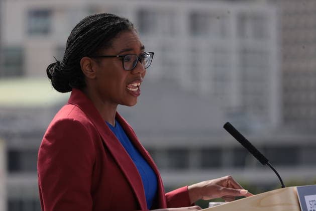 . 23 07 2026. London, United Kingdom. Kemi Badenoch Speech London. Kemi Badenoch delivers speech accusing Andy Burnham of showing a lack of ambition for Britain s future and failing to produce serious plans to tackle the challenges facing the country.  xMartynxWheatleyx xi-Imagesx IIM-26918-0008