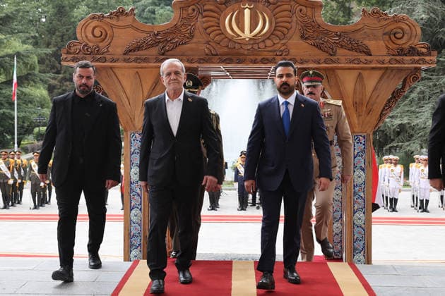 Iraqi Prime Minister Ali al-Zaidi in Iran TEHRAN, IRAN - JULY 23: RESTRICTIONS: NO Access Israel Media Persian Language TV Stations Outside Iran Strictly No Access BBC Persian VOA Persian Manoto TV Iran International TV (----EDITORIAL USE ONLY MANDATORY CREDIT - IRANIAN PRESIDENCY HANDOUT - NO MARKETING NO ADVERTISING CAMPAIGNS - DISTRIBUTED AS A SERVICE TO CLIENTS----) Iraqi Prime Minister Ali al-Zaidi is welcomed by Iranian President Masoud Pezeshkian with official ceremony in Tehran, Iran on July 23, 2026. Iranian Presidency Handout Anadolu Tehran Iran. Editorial use only. Please get in touch for any other usage.  Copyright: x2026xAnadoluxIranianxPresidencyx xHandoutx