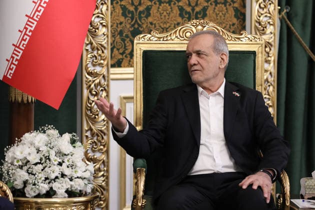 Ali al-Zaidi - Masoud Pezeshkian meeting in Tehran TEHRAN, IRAN - JULY 23: RESTRICTIONS: NO Access Israel Media Persian Language TV Stations Outside Iran Strictly No Access BBC Persian VOA Persian Manoto TV Iran International TV (----EDITORIAL USE ONLY MANDATORY CREDIT - IRANIAN PRESIDENCY HANDOUT - NO MARKETING NO ADVERTISING CAMPAIGNS - DISTRIBUTED AS A SERVICE TO CLIENTS----) Iranian President Masoud Pezeshkian meets with Iraqi Prime Minister Ali al-Zaidi (not seen) in Tehran, Iran on July 23, 2026. Iranian Presidency Handout Anadolu Tehran Iran. Editorial use only. Please get in touch for any other usage.  Copyright: x2026xAnadoluxIranianxPresidencyx xHandoutx