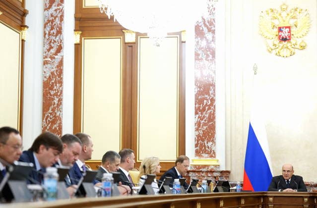 RUSSIA, MOSCOW - JULY 23, 2026: Mikhail Mishustin (R), Prime Minister of Russia, holds a meeting at the House of the Government. Dmitry Astakhov POOL TASS  95359307