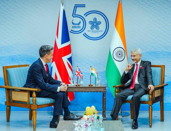 RECORD DATE NOT STATED S. Jaishankar meets the Foreign Secretary of the United Kingdom, Ed Miliband Manila Philippines , Jul 23 (ANI): External Affairs Minister S. Jaishankar meets Foreign Secretary of the United Kingdom, Ed Miliband, on the sidelines of the ASEAN-related Foreign Ministers meetings, in Manila on Thursday. (@DrSJaishankar X ANI Photo) Manila Philippines Copyright: xANIx ANI_20260723196