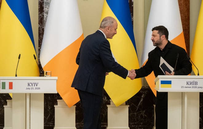 President of Ukraine Volodymyr Zelenskyy (R) shakes hands with Taoiseach of the Republic of Ireland Micheal Martin at the end of their joint news conference, Kyiv, Ukraine, July 23, 2026. (Photo by Danylo Antoniuk Ukrinform) Ukrainian President meets Irish PM in Kyiv  Copyright: xDanyloxAntoniukx