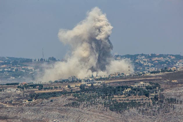 Smoke rises after building demolitions in southern Lebanon NABATIEH, LEBANON - JULY 23: Smoke rises after Israeli forces demolished multiple buildings with explosives in the town of Kfar Tebnit in Lebanon s Nabatieh Governorate, despite the ceasefire, on July 23, 2026. The blasts caused widespread destruction across the area. Ramiz Dallah Anadolu Nabatieh Lebanon. Editorial use only. Please get in touch for any other usage.  Copyright: x2026xAnadoluxRamizxDallahx