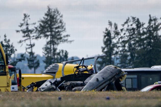 Military helicopter crash kills soldier, injures four in Czech Republic NAMEST NAD OSLAVOU, CZECH REPUBLIC - JULY 23: A Venom military helicopter carrying five soldiers crashed at a military base in Namest nad Oslavou, Czech Republic, on July 23, 2026. According to the Czech Army, one soldier was killed and four others were injured. The Army grounded all Venom and Viper helicopters following the crash. Lukas Kabon Anadolu Namest nad oslavou United States. Editorial use only. Please get in touch for any other usage.  Copyright: x2026xAnadoluxLukasxKabonx