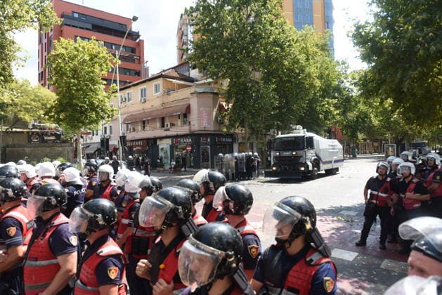 July 23, 2026, Tirana, Albania: The 54th day of protests known as the Flamingo Revolution. .Thousands of people have taken to the streets to demand the resignation of Prime Minister EDIÃ¢â‚¬â ¢ RAMAÃ¢â‚¬â ¢ s government and the cancellation of a luxury project in southern Albania linked to DOÃ¢â‚¬â ¢NALD TRUMPÃ¢â‚¬â ¢ s son-in-law. Tirana Albania  - ZUMAs232 20260723_zip_s232_002 Copyright: xErvinxShulkux
