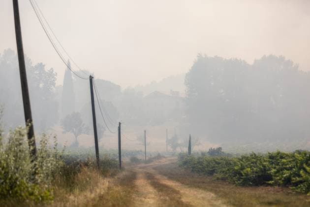 FIRE IN PONTEVES, VAR – PHOTOPQR, NICE MATIN, ESCOFFIER, FLORIAN – JULY 23, 2026 – FIRE IN PONTEVES Ponteves, France, July 23, 2026 Ponteves devastated by fire in France  Copyright: xPHOTOPQR NICExMATIN MAXPPPxESCOFFIERxFLORIANx 20260723NIM6410 20260723NIM6464