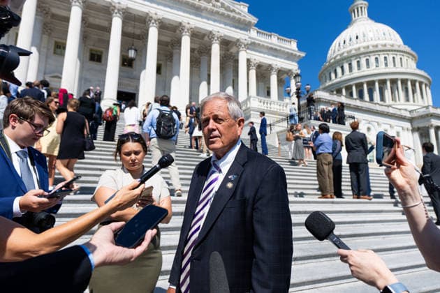 Rep. Ralph Norman UNITED STATES - JULY 23: Rep. Ralph Norman, R-S.C., speaks with reporters at the House steps after the last votes before the August recess on Thursday, July 23, 2026. (Bill Clark CQ Roll Call) Washington DC United States EDITORIAL USE ONLY Copyright: x 2026xCQxRollxCallx BillxClarkx rollcallpix172179