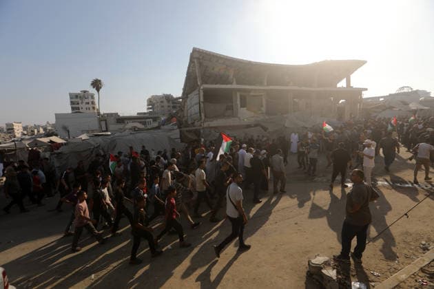 Palestinians march in Gaza City after 1,000 days of war Palestinians take part in a march in Gaza City on July 23, 2026, marking more than 1,000 days since the start of the war and calling for an end to military operations and the lifting of the blockade. Participants also expressed their rejection of forced displacement, according to the event’s organizers. Photo by Belal Osama apaimages Gaza Gaza Strip Palestinian Territory 230726_Gaza_BO_3_00(99) Copyright: xapaimagesxBelalxOsamax xapaimagesx