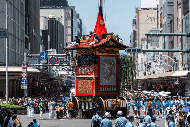General view, July 24, 2026 - Floats parade through the streets of Kyoto during the Ato Matsuri Yamaboko Junko, the second procession of the Gion Matsuri. Held annually on July 24, the procession features elaborately decorated yamaboko floats and continues one of Japan s most celebrated traditional festivals, which dates back more than 1,000 years.  aflo_338952363