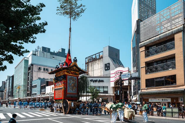 General view, July 24, 2026 - Floats parade through the streets of Kyoto during the Ato Matsuri Yamaboko Junko, the second procession of the Gion Matsuri. Held annually on July 24, the procession features elaborately decorated yamaboko floats and continues one of Japan s most celebrated traditional festivals, which dates back more than 1,000 years.  aflo_338952378