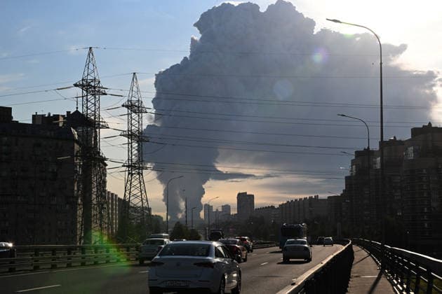 Ukrainian drone strike hits wildberries logistics facilities in St. Petersburg ST. PETERSBURG, RUSSIA - JULY 24: A large plume of smoke rises over St. Petersburg following a Ukrainian drone strike targeting logistics facilities operated by Wildberries, Russia s largest online retailer, on July 24, 2026 in St. Petersburg, Russia. The attack hit logistics centers in St. Petersburg and the surrounding Leningrad region, injuring three people, according to local authorities. Stringer Anadolu Saint Petersburg Russia. Editorial use only. Please get in touch for any other usage.  Copyright: x2026xAnadoluxStringerx