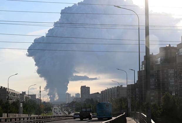 Ukrainian drone strike hits wildberries logistics facilities in St. Petersburg ST. PETERSBURG, RUSSIA - JULY 24: A large plume of smoke rises over St. Petersburg following a Ukrainian drone strike targeting logistics facilities operated by Wildberries, Russia s largest online retailer, on July 24, 2026 in St. Petersburg, Russia. The attack hit logistics centers in St. Petersburg and the surrounding Leningrad region, injuring three people, according to local authorities. Stringer Anadolu Saint Petersburg Russia. Editorial use only. Please get in touch for any other usage.  Copyright: x2026xAnadoluxStringerx