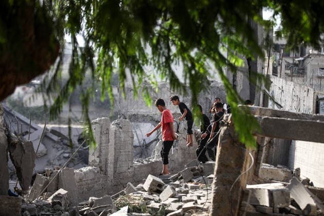 Palestinians inspect damage at Al-Noor Mosque in al-Bureij Palestinians inspect damage at Al-Noor Mosque following an attack in al-Bureij refugee camp, central Gaza Strip, on July 24, 2026. The damage comes despite an ongoing ceasefire, as places of worship and civilian facilities continue to be affected. Photo by Moiz Salhi apaimages al-Bureij Gaza Strip Palestinian Territory 240726_Burije_MS_00(38) Copyright: xapaimagesxMoizxSalhixx xapaimagesx