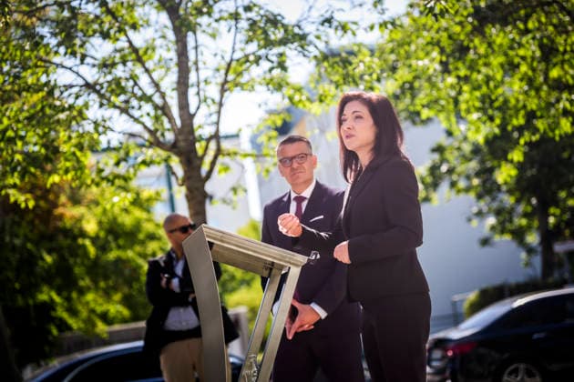Katherina Reiche (CDU), Bundesministerin fuer Wirtschaft und Energie, besucht die Hensoldt AG in Taufkirchen bei Muenchen, ein fuehrendes europaeisches Technologieunternehmen im Verteidigungs- und Sicherheitssektor. Taufkirchen, 24.07.2026. Fotografiert im Auftrag des Bundesministeriums fuer Wirtschaft und Energie Taufkirchen Deutschland *** Katherina Reiche (CDU), Federal Minister for Economic Affairs and Energy, visits Hensoldt AG in Taufkirchen near Munich, a leading European technology company in the defense and security sector. Taufkirchen, July 24, 2026 Photographed on behalf of the Federal Ministry for Economic Affairs and Energy Taufkirchen, Germany Copyright: xDominikxButzmannx