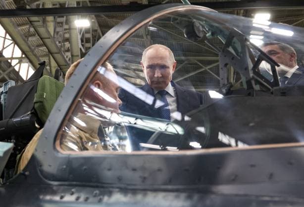 Russia Putin Siberian Federal District 9211149 24.07.2026 Russian President Vladimir Putin visits the Irkutsk Aviation Plant, a branch of Yakovlev, part of the United Aircraft Corporation (UAC) under Rostec, in Irkutsk, Russia. Vyacheslav Prokofiev Sputnik Irkutsk Russia  Copyright: xVyacheslavxProkofievx