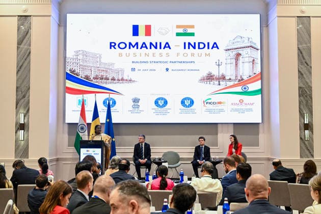President Droupadi Murmu addresses the India Romania Business Forum Bucharest Romania , Jul 24 (ANI): President Droupadi Murmu addresses the India Romania Business Forum, in Bucharest on Friday. (Office of Press Secretary to the President ANI Photo) Bucharest Romania Copyright: xANIx ANI_20260724213