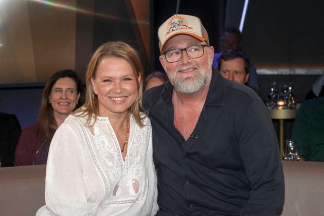ABB TALKSHOW- Nova Meierhenrich und Brian Bojsen Moderatorin und TV-Koch Paar zu Gast in der NDR Talkshow , aus dem NDR 3 Studio am Freitag 24.07.2027 in Hamburg Aufzeichnung vom 12.06.2026 Hamburg Deutschland *** ABB TALK SHOW: Nova Meierhenrich and Brian Bojsen—host and TV chef couple—appear on the NDR talk show, recorded at the NDR 3 studio on Friday, July 24, 2027, in Hamburg. Filmed on June 12, 2026, in Hamburg, Germany.