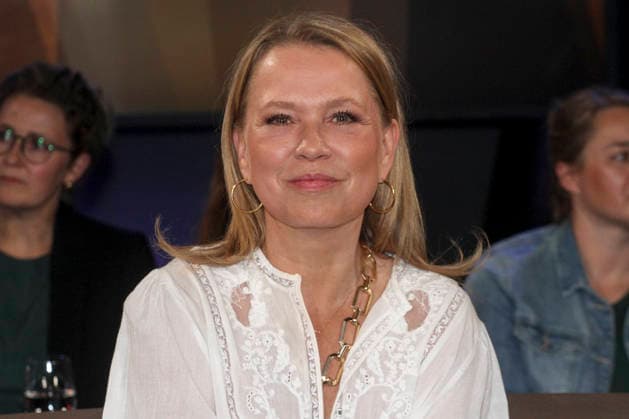 ABB TALKSHOW- Nova Meierhenrich Moderatorin zu Gast in der NDR Talkshow , aus dem NDR 3 Studio am Freitag 24.07.2027 in Hamburg Aufzeichnung vom 12.06.2026 Hamburg Deutschland *** ABB TALK SHOW: Nova Meierhenrich, host, appears as a guest on the NDR talk show, broadcast from the NDR 3 studio on Friday, July 24, 2027, in Hamburg; recorded on June 12, 2026, in Hamburg, Germany