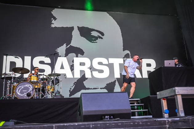 DasFest2026 am 24.07.2026 in Karlsruhe (Günter-Klotz-Anlage), Germany Disarstar beim Auftritt auf der Hauptbühne bei DAS FEST 2026. Karlsruhe Günter-Klotz-Anlage Baden-Württemberg Germany *** DasFest2026 on July 24, 2026, at the Günter Klotz Complex in Karlsruhe, Germany. Disarstar performing on the main stage at DAS FEST 2026 at the Günter Klotz Complex in Karlsruhe, Baden-Württemberg, Germany