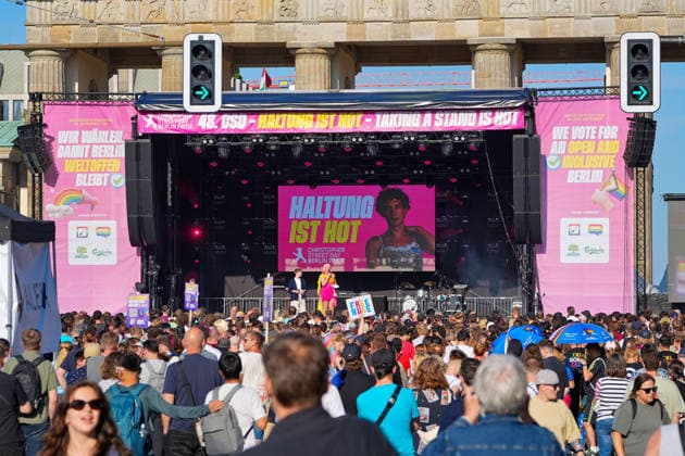Berlin,24.07.2026,CSD am Brandenburger Tor - Demokratie-Abend - *** Berlin, July 24, 2026, CSD at the Brandenburg Gate: Democracy Evening