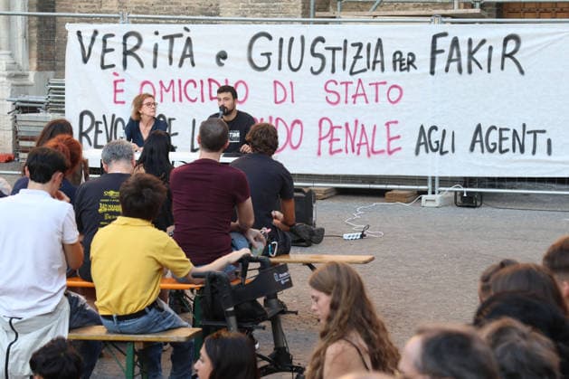 IPA86958388 - Bologna. A rally in Piazza San Francesco organized by Potere al Popolo to commemorate Abderrahim Fakir, who died during an intervention by two police officers  Copyright: xRobertoxBrancolinix xRobertoxBrancolini Ipax 86958388