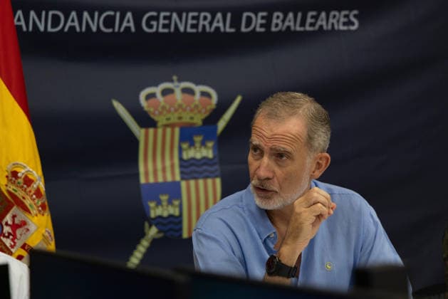 King Felipe VI Meets with the Emergency Coordination Center King Felipe VI visited the operations center of the General Command of the Balearic Islands to participate via videoconference in the meeting of the State Coordination and Management Committee (CECOD) of the State Emergency Plan, on July 24, 2026, in Palma de Mallorca, Spain. King Felipe has been in contact with the presidents and mayors affected by the fires. KING FELIPE VI CECOD EMERGENCY FIRES Europa Press 07 24 2026 Palma, Spain  Copyright: xEuropaxPressx 7686037