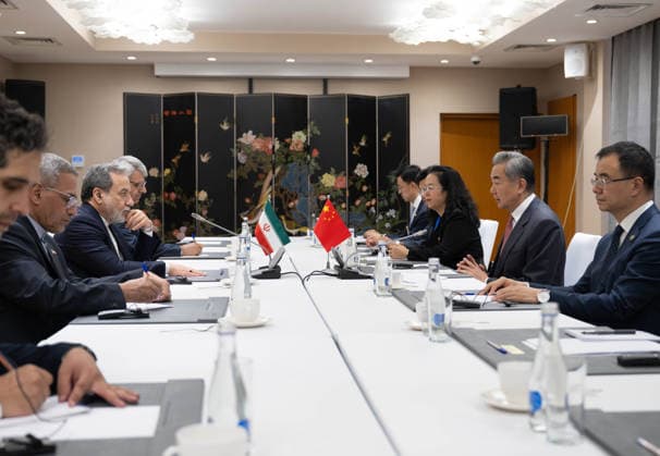 (260724) -- CHOLPON-ATA, July 24, 2026 -- Chinese Foreign Minister Wang Yi, also a member of the Political Bureau of the Communist Party of China Central Committee, meets with Iranian Foreign Minister Seyed Abbas Araghchi on the sidelines of the Meeting of the Council of the Ministers of Foreign Affairs of the Shanghai Cooperation Organization (SCO) Member States in Kyrgyzstan, July 24, 2026. ) KYRGYZSTAN-CHOLPON-ATA-CHINESE FM-IRANIAN FM-MEETING LixRenzi 