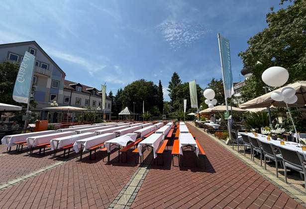 16.07.2026, Weisse Nacht Bad Wörishofen in der gesamten Fussgängerzone. Vor dem Fest wird aufgebaut 16.07.2026, Weisse Nacht Bad Wörishofen 16.07.2026, Weisse Nacht Bad Wörishofen *** July 16, 2026, White Night in Bad Wörishofen throughout the pedestrian zone. Setup is underway before the festival. July 16, 2026, White Night in Bad Wörishofen. July 16, 2026, White Night in Bad Wörishofen