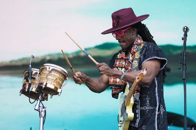 Wesli live auf dem WOMAD - The World s Festival im Neston Park. Neston, 24.07.2026 *** Wesli live at WOMAD: The World s Festival in Neston Park, Neston, July 24, 2026 Foto:xJ.xEdwardsx xFuturexImagex womad_6726