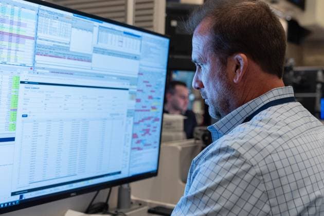 July 24, 2026, New York, New York, USA: A trader works on the floor of the New York Stock Exchange (NYSE) in New York, NY on July 24, 2026. New York USA - ZUMAr339 20260724_znp_r339_011 Copyright: xLevxRadinx
