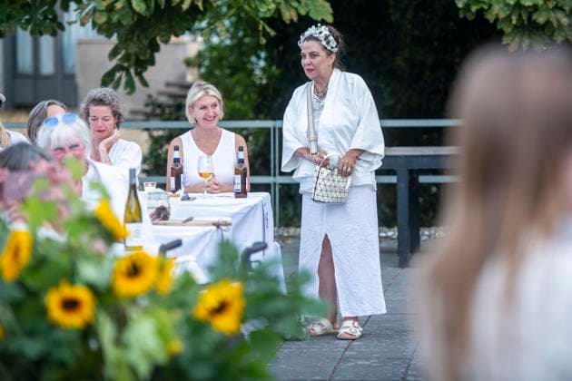 White Dinner: Ein Sommerabend ganz in Weiß : Das Lehmbruck-Museum fährt als Begleitprogramm zur Ausstellung Anish Kapoor ordentlich auf. 24.07.2026 in Duisburg ** NUR FÜR REDAKTIONELLE ZWECKE ** EDITORIAL USE ONLY **<p> White Dinner: Ein Sommerabend ganz in Weiß : Das Lehmbruck-Museum fährt als Begleitprogramm zur Ausstellung Anish Kapoor ordentlich auf. 24.07.2026 in Duisburg Deutschland NRW Duisburg Copyright: DanielxAttia *** White Dinner: A Summer Evening All in White The Lehmbruck Museum is pulling out all the stops as part of the accompanying program for the Anish Kapoor exhibition on July 24, 2026, in Duisburg ** FOR EDITORIAL USE ONLY ** EDITORIAL USE ONLY ** p White Dinner: A Summer Evening All in White The Lehmbruck Muse Copyright: DanielxAttia doc86v2fj9urdkh2thqf7i ,EDITORIAL USE ONLY