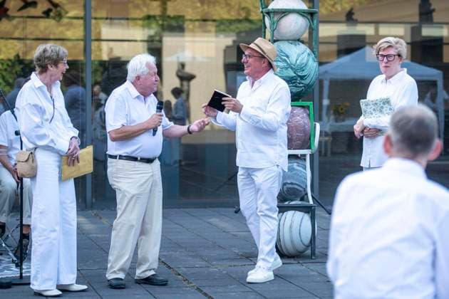 White Dinner: Ein Sommerabend ganz in Weiß : Das Lehmbruck-Museum fährt als Begleitprogramm zur Ausstellung Anish Kapoor ordentlich auf. 24.07.2026 in Duisburg ** NUR FÜR REDAKTIONELLE ZWECKE ** EDITORIAL USE ONLY **<p> White Dinner: Ein Sommerabend ganz in Weiß : Das Lehmbruck-Museum fährt als Begleitprogramm zur Ausstellung Anish Kapoor ordentlich auf. 24.07.2026 in Duisburg Deutschland NRW Duisburg Copyright: DanielxAttia *** White Dinner: A Summer Evening All in White The Lehmbruck Museum is pulling out all the stops as part of the accompanying program for the Anish Kapoor exhibition on July 24, 2026, in Duisburg ** FOR EDITORIAL USE ONLY ** EDITORIAL USE ONLY ** p White Dinner: A Summer Evening All in White The Lehmbruck Muse Copyright: DanielxAttia doc86v29zg5nixbgzqmda ,EDITORIAL USE ONLY