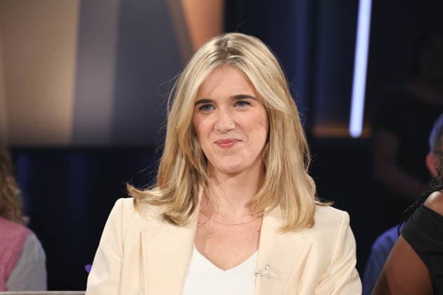 Katjana Gerz, Podcasterin und Moderatorin, zu Gast in der NDR Talk Show, Fototermin am 12.6.2026, Ausstrahlung der Sendung am 24.7.2026 im 3. Programm des NDR Fernsehen, Fernsehstudio Hamburg Lokstedt *** Katjana Gerz, podcaster and host, guest on the NDR Talk Show; photo op on June 12, 2026; the show will air on July 24, 2026, on NDR Television’s Channel 3; Hamburg Lokstedt TV studio