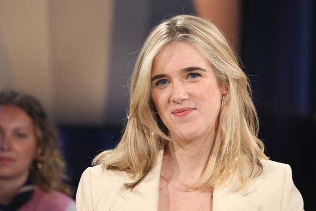 Katjana Gerz, Podcasterin und Moderatorin, zu Gast in der NDR Talk Show, Fototermin am 12.6.2026, Ausstrahlung der Sendung am 24.7.2026 im 3. Programm des NDR Fernsehen, Fernsehstudio Hamburg Lokstedt *** Katjana Gerz, podcaster and host, guest on the NDR Talk Show; photo op on June 12, 2026; the show will air on July 24, 2026, on NDR Television’s Channel 3; Hamburg Lokstedt TV studio
