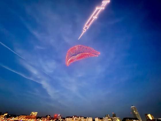 Drohnenshow Rheinkirmes 2026 ** NUR FÜR REDAKTIONELLE ZWECKE ** EDITORIAL USE ONLY **<p>Drohnenshow am Freitag, den 24.07.2026, auf der Rheinwiese bei der Rheinkirmes in Düsseldorf. Deutschland NRW Düsseldorf Copyright: OleksandrxVoskresenskyi *** Rheinkirmes 2026 Drone Show ** FOR EDITORIAL PURPOSES ONLY ** EDITORIAL USE ONLY ** p Drone show on Friday, July 24, 2026, on the Rheinwiese at the Rheinkirmes in Düsseldorf, Germany (North Rhine-Westphalia), Düsseldorf. Copyright OleksandrxVoskresenskyi Copyright: OleksandrxVoskresenskyi doc86v8jo3v94z1riksf7i ,EDITORIAL USE ONLY
