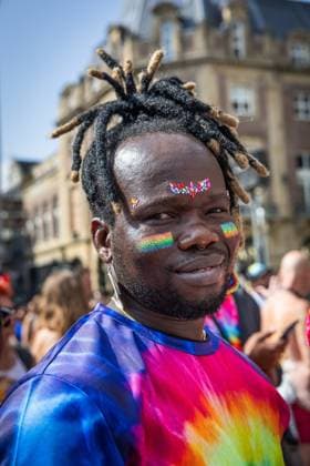 AMSTERDAM - Participants in the 13th edition of the Pride Walk are gathering at Dam Square. With the walk, they are calling attention to equal rights for LGBTQ+ people worldwide. DINGENA MOL ANP netherlands out - belgium out  Copyright: xx x564249999x originalFilename: 564249999.jpg