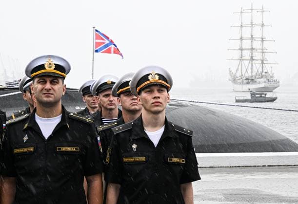 Russia Indonesia Naval Exercise 9211452 25.07.2026 Russian sailors line up during the opening ceremony of the second Russian-Indonesian Orruda 2026 drills for the Indonesian frigate Gusti Ngurah Rai, which arrived to participate in the bilateral exercise with the Russian Navy at the Pacific Fleet s naval base in Vladivostok, Russia. Vitaliy Ankov Sputnik Vladivostok Primorye Territory Russia  Copyright: xVitaliyxAnkovx
