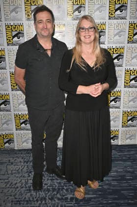 Rob Klein und Jennifer Klein beim Photocall zum Podiumsgespräch Collector s Call with Lisa Whelchel and MeTV auf der San Diego Comic-Con International 2026 im Hilton Bayfront Hotel. San Diego, *** Rob Klein and Jennifer Klein at the photo call for the panel discussion Collector s Call with Lisa Whelchel and MeTV at San Diego Comic-Con International 2026 at the Hilton Bayfront Hotel in San Diego, Foto:xD.xStarbuckx xFuturexImagex collectors_7703