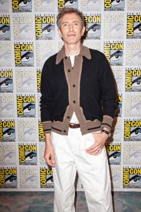 SAN DIEGO, CA - July 24rd: Daniel Weyman at the Lord of the Rings: The Rings of Power press room during San Diego Comic Con on July 24th. Copyright: xTonyxFortex
