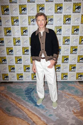 SAN DIEGO, CA - July 24rd: Daniel Weyman at the Lord of the Rings: The Rings of Power press room during San Diego Comic Con on July 24th. Copyright: xTonyxFortex