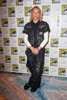 SAN DIEGO, CA - July 24rd: Jamie Campbell Bower at the Lord of the Rings: The Rings of Power press room during San Diego Comic Con on July 24th. Copyright: xTonyxFortex