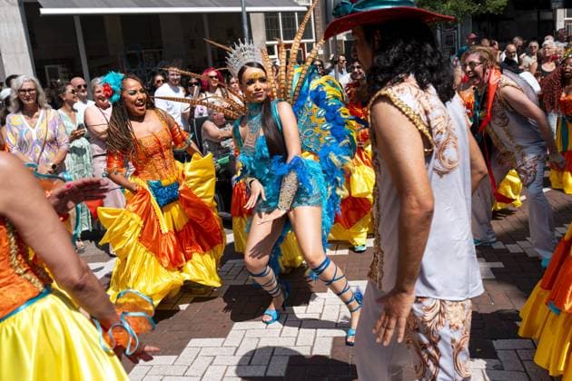 ROTTERDAM - Participants of the Rotterdam Unlimited Summer Carnival street parade. Carnival groups present their new themes with colorful costumes, choreographies, music, floats, and live percussion. LINA SELG ANP netherlands out - belgium out  Copyright: xx x564256136x originalFilename: 564256136.jpg