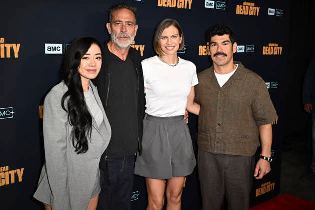 Aimee Garcia, Jeffrey Dean Morgan, Lauren Cohan und Raul Castillo bei der Premiere der 3. Staffel der AMC Serie The Walking Dead: Dead City auf der San Diego Comic-Con International 2026 im The Loft at Petco Park. San Diego, 24.07.2026 *** Aimee Garcia, Jeffrey Dean Morgan, Lauren Cohan, and Raul Castillo at the premiere of Season 3 of the AMC series *The Walking Dead: Dead City* at San Diego Comic-Con International 2026 at The Loft at Petco Park in San Diego, July 24, 2026 Foto:xD.xStarbuckx xFuturexImagex dead_6747