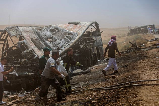 35 killed, 30 injured in central Syria bus collision DAMASCUS, SYRIA - JULY 25: Teams conduct an investigation and continue their work at the scene of the accident where two passenger buses collided on the Deir ez-Zor–Damascus highway in central Syria on July 25, 2026. At least 35 people were killed and 30 others injured Saturday when two passenger buses collided on the Deir ez-Zor–Damascus highway in central Syria, according to the Health Ministry. Abdulkerim el-Selim Anadolu Damascus Syria. Editorial use only. Please get in touch for any other usage.  Copyright: x2026xAnadoluxAbdulkerimxel-Selimx